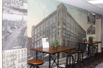 35 S. St. Clair Street 1-2 Beds Apartment for Rent - Photo Gallery 3