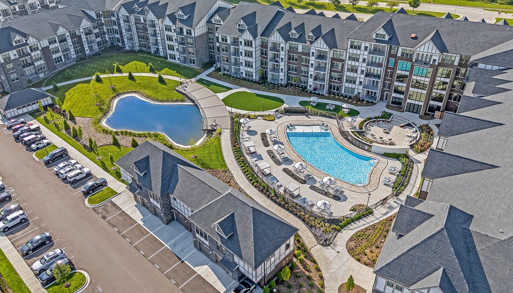 Aerial photo of Legacy Rochester Hills Apartments