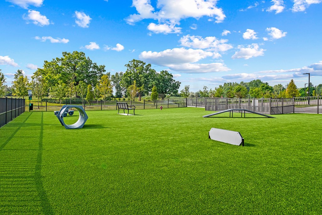 Dog park at Legacy Rochester Hills Apartments