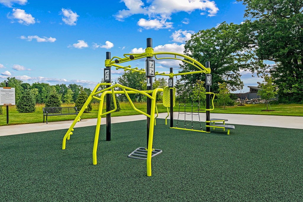 Outdoor exercise equipment