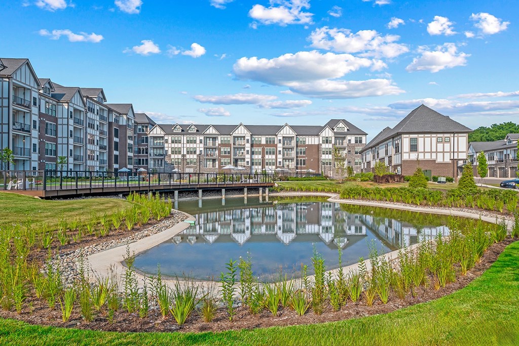 Legacy Rochester Hills pond