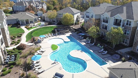 Pool with swim lane