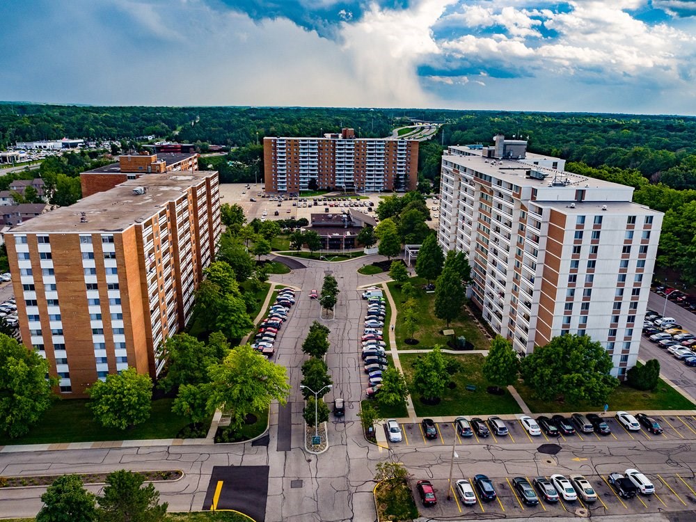 Willoughby Hills, Ohio highrise apartments