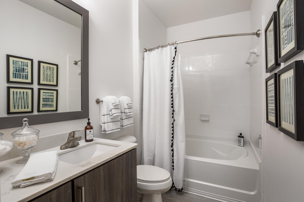Bathrooms with dual vanities and garden soaking tubs