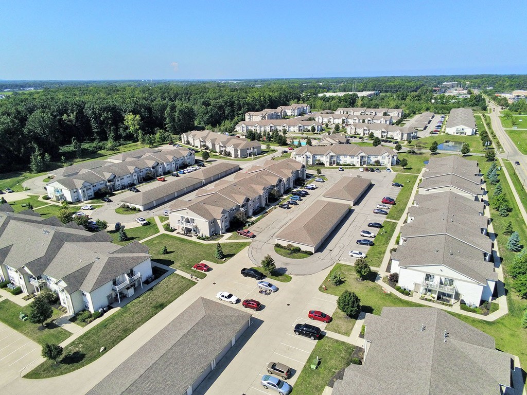 Aerial view of Cobblestone Court