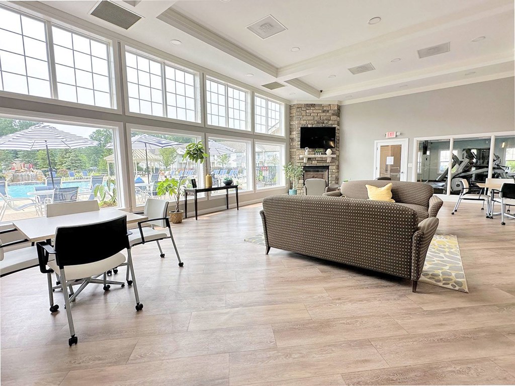 Clubhouse with fireplace, TV and WiFi