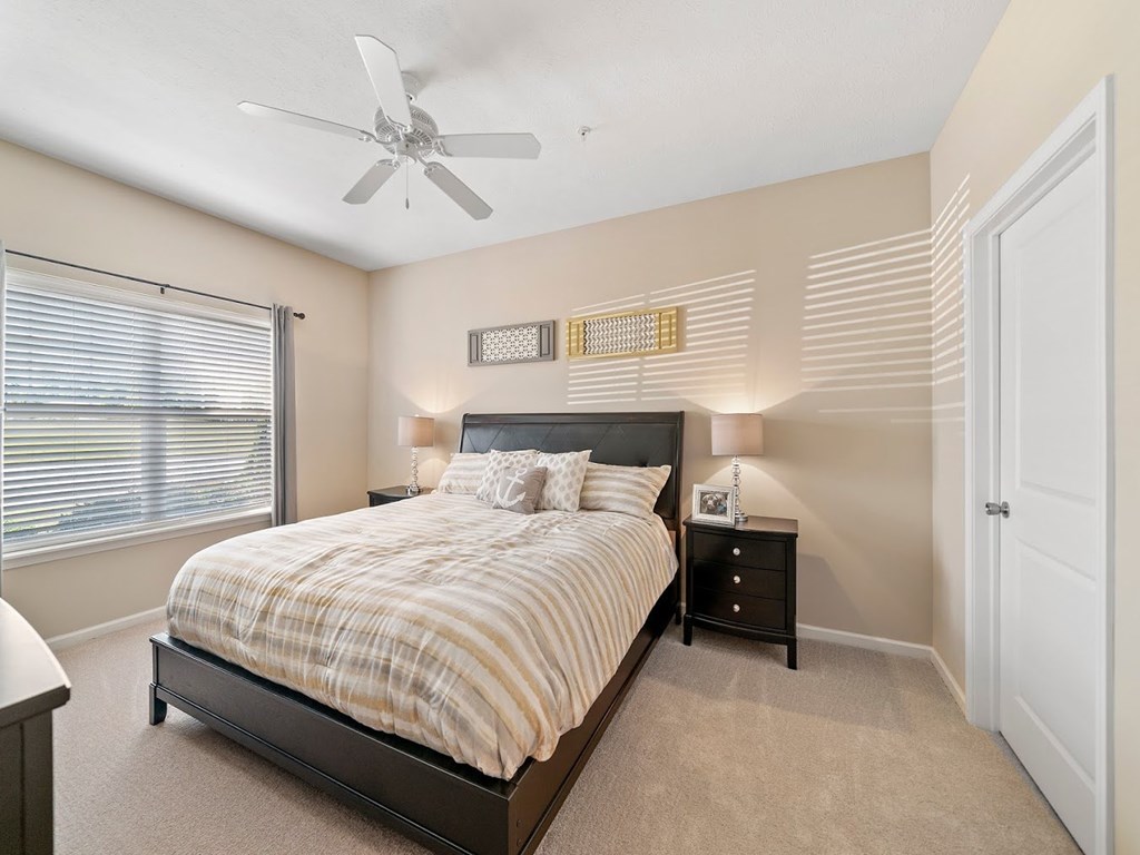 Large bedrooms and walk-in closets