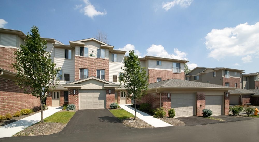 Townhome apartments in Willoughby hills Ohio