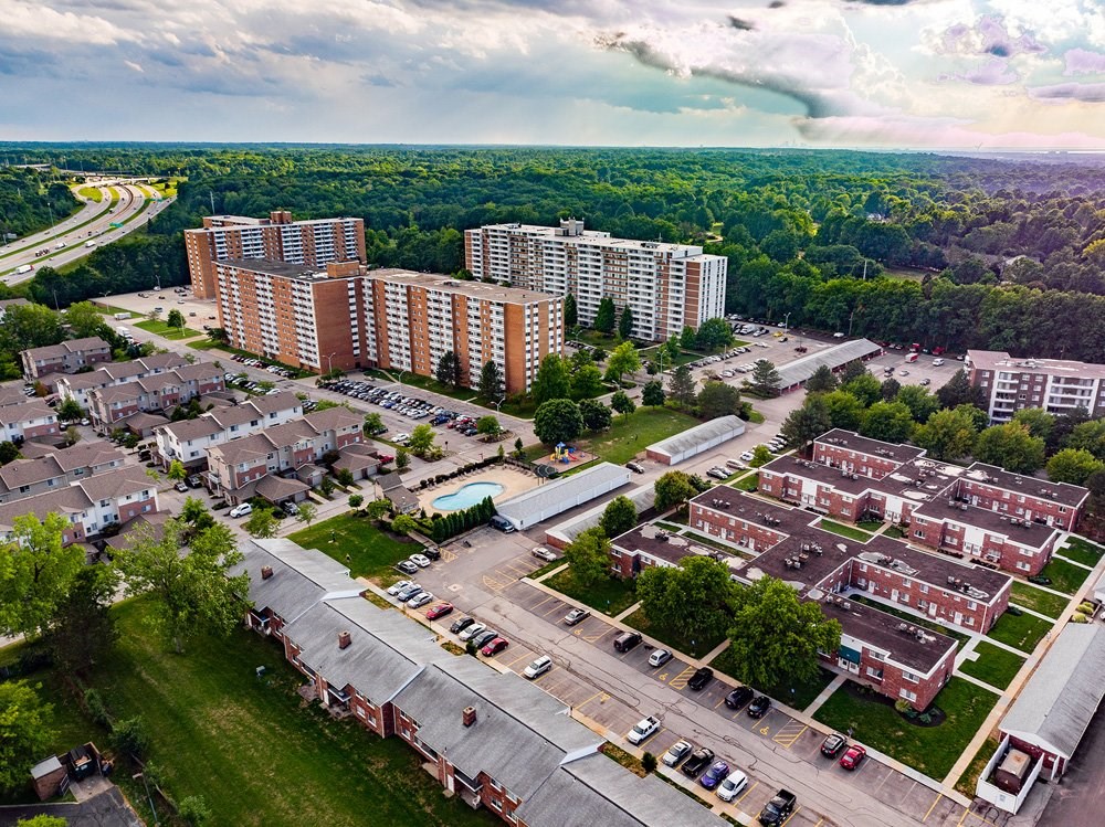 The Village at Pine Ridge Apartments in Willoughby Hills, Ohio