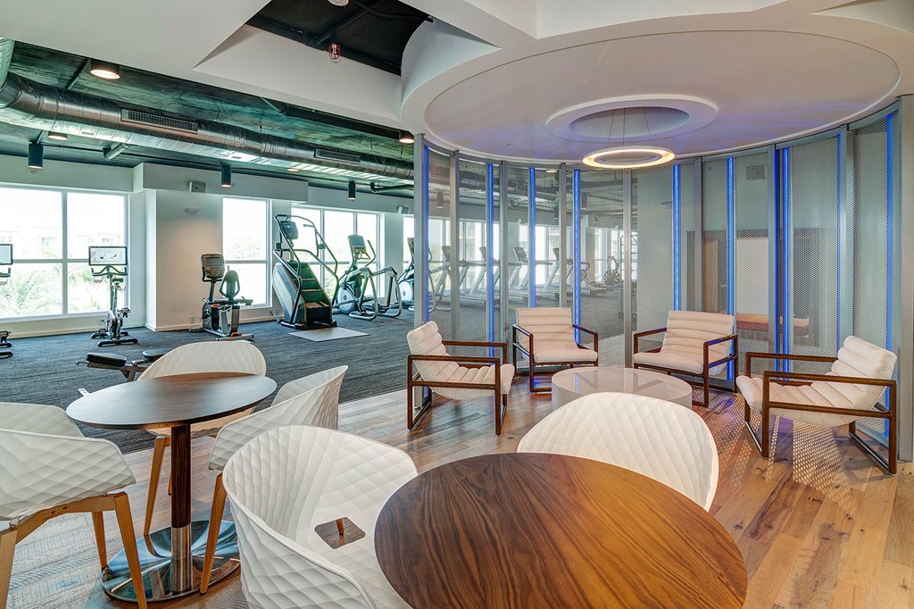 Juice bar and market next to fitness center