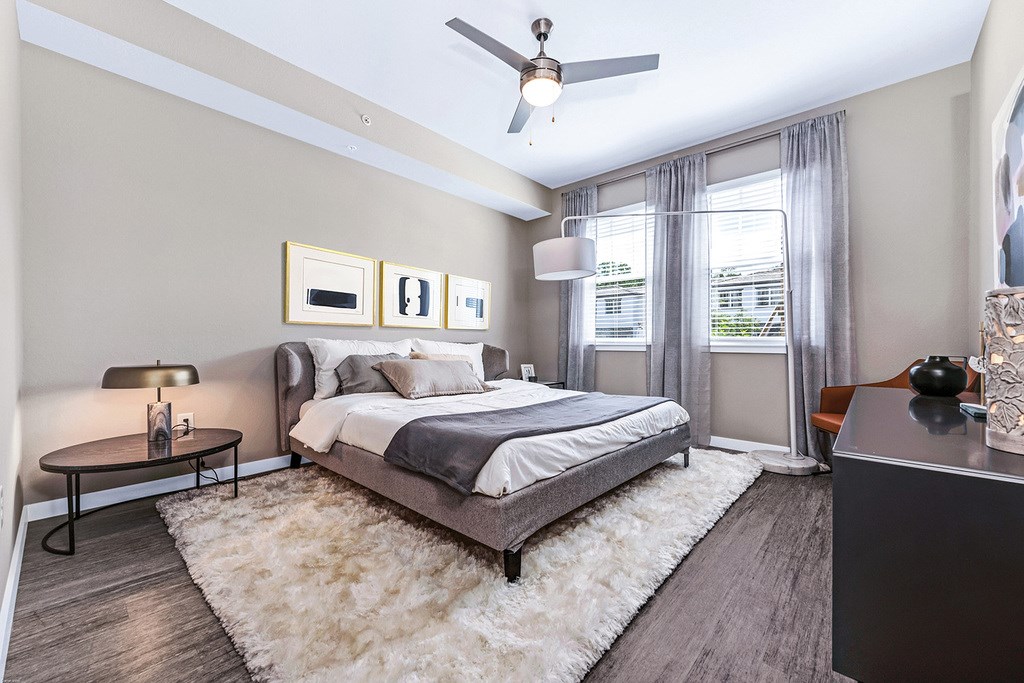 Main bedrooms accommodate king size furniture