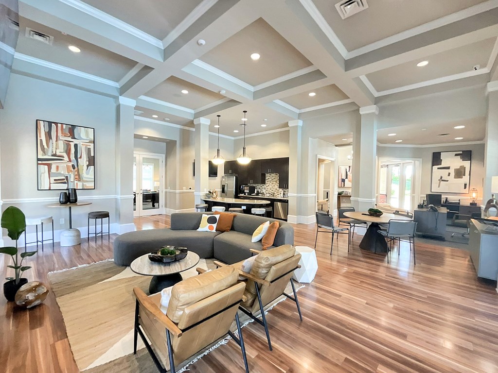 Clubhouse with fireplace, TV and WiFi