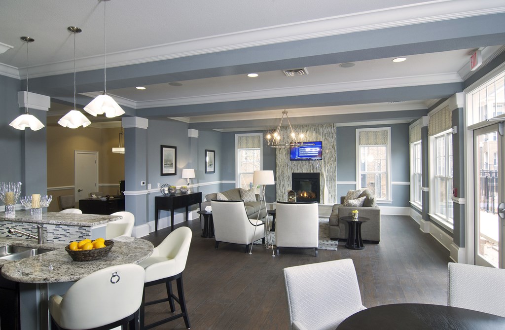 Clubhouse with fireplace, TV and WiFi