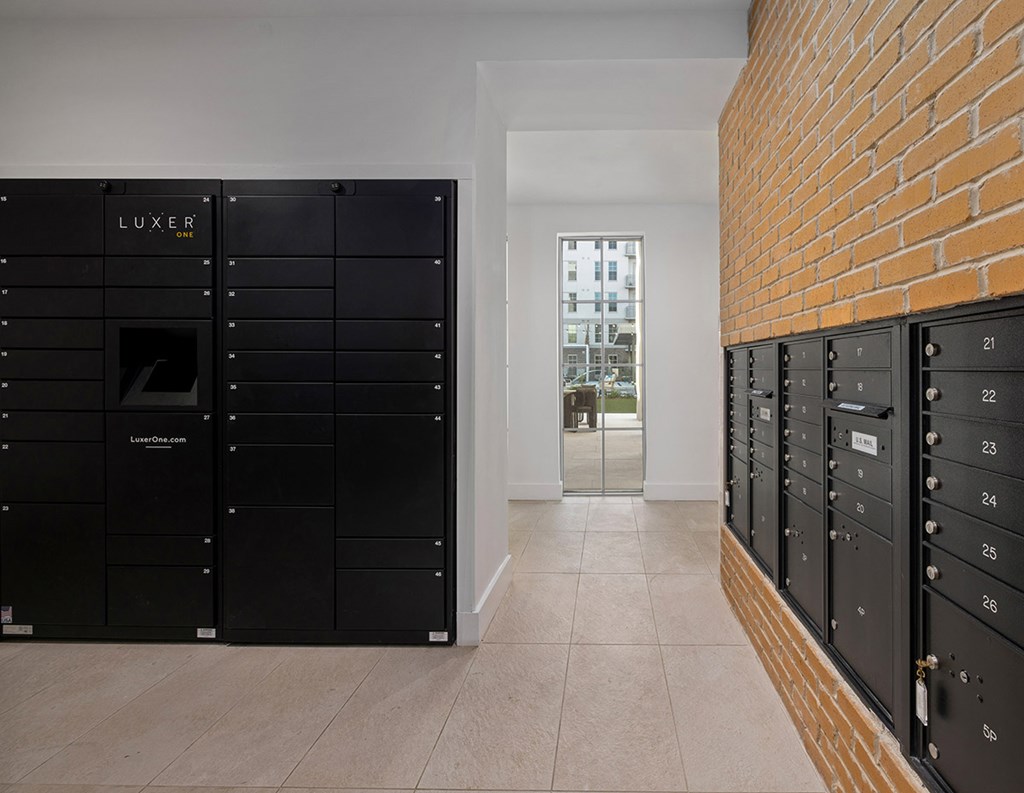 Storage lockers at Legacy Patriots Point