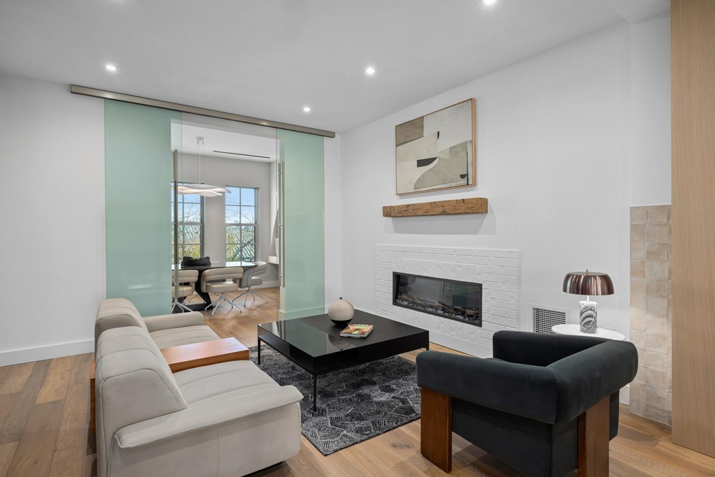 Lounge with fireplace