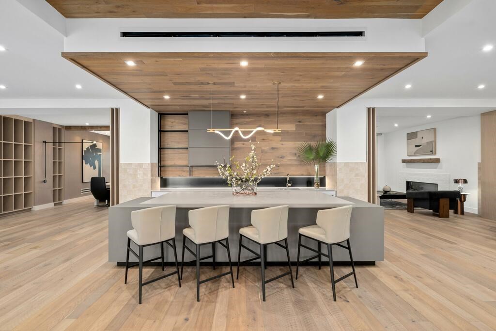 Multi-story clubhouse with kitchen and entertaining areas