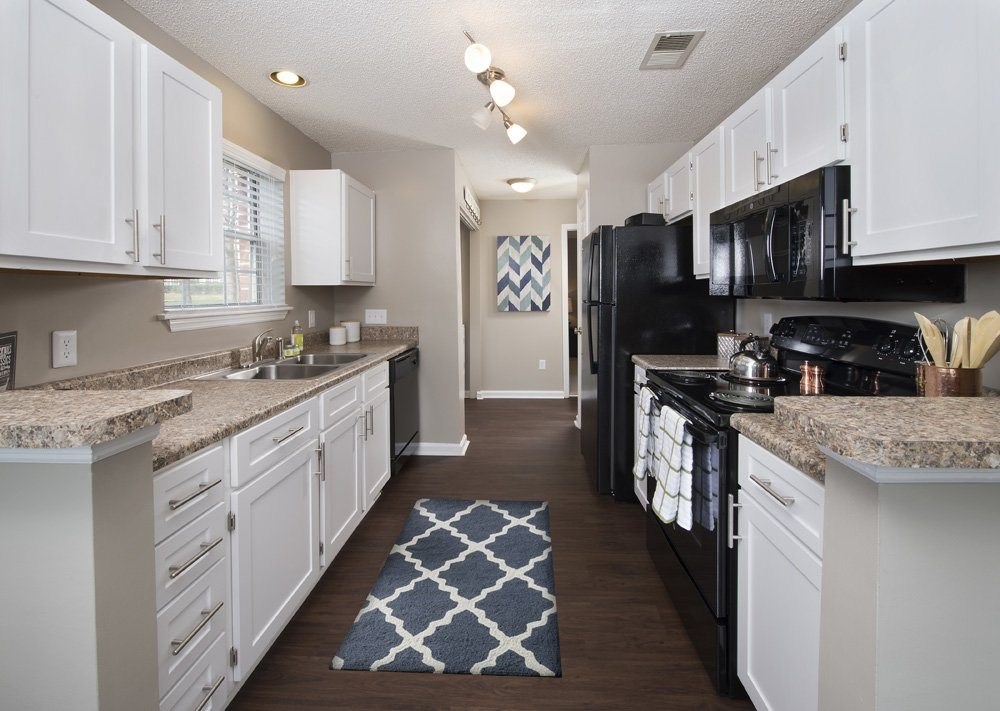 Open concept kitchens (Classic)