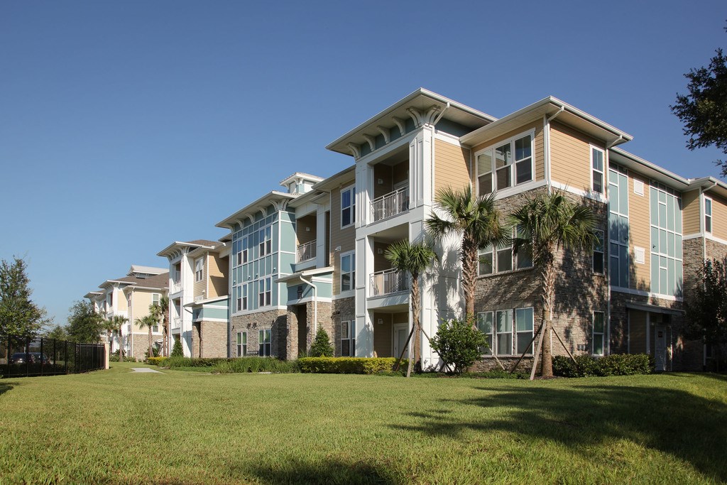 Apartments located in Davenport, Florida 33896