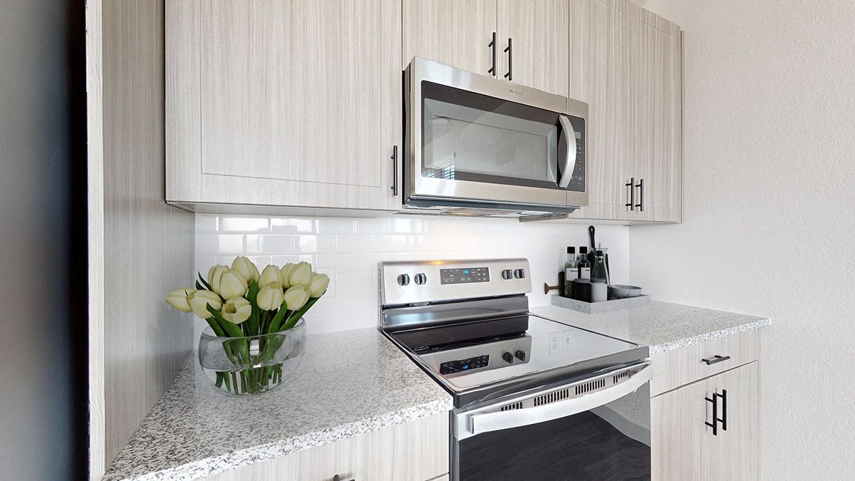 Railside At Wadsworth Station Apartments