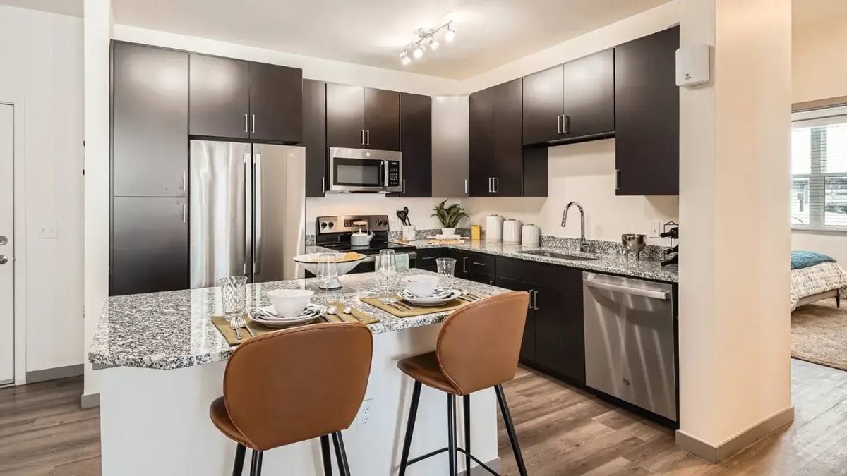 Polaris Apartments
