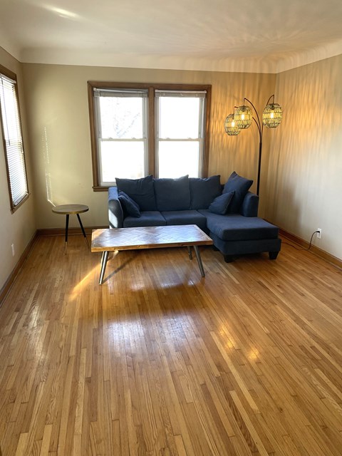1120 Grand Avenue 1 Apartment for Rent