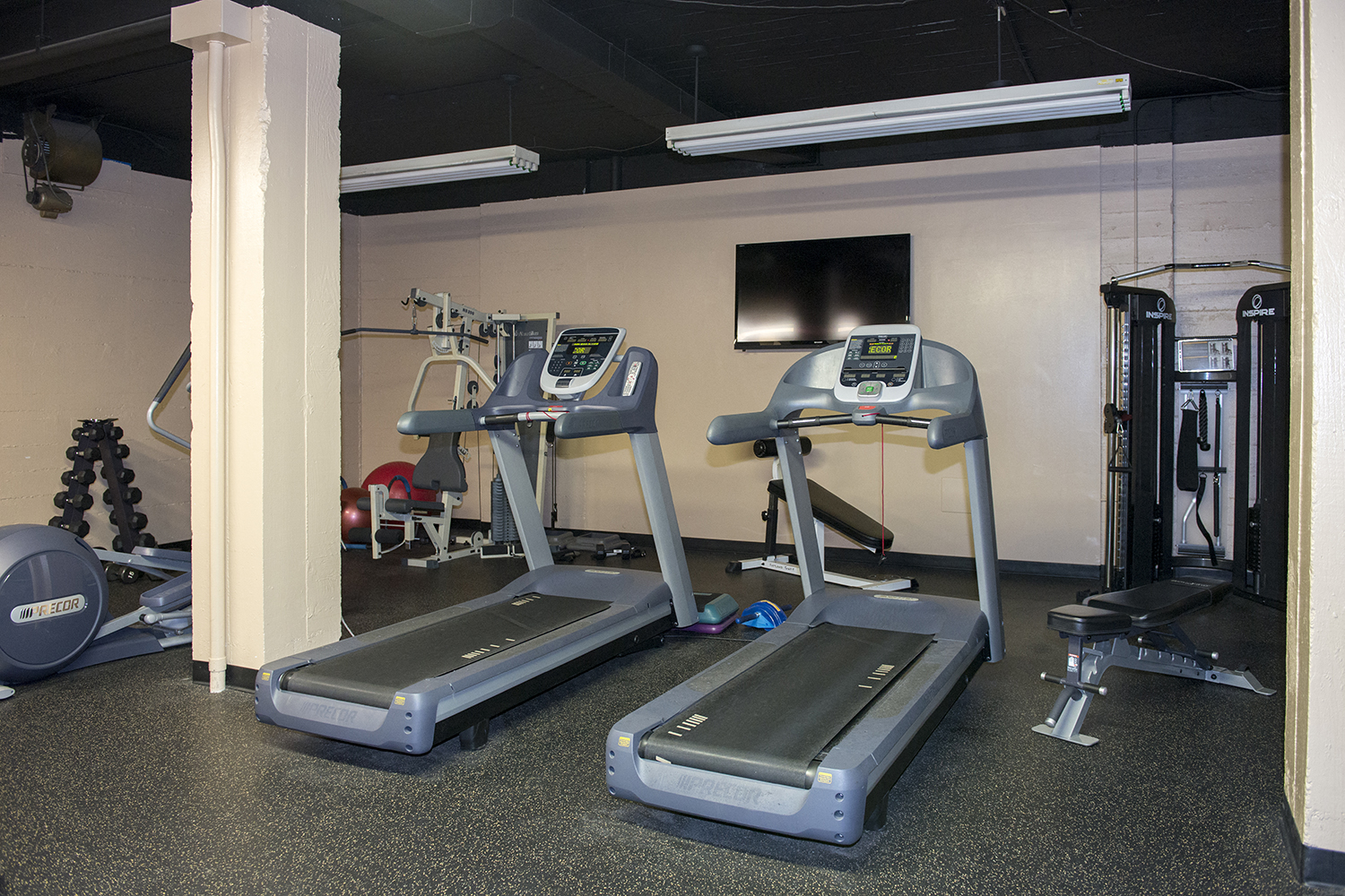 24 hour fitness facilities at Portland Towers