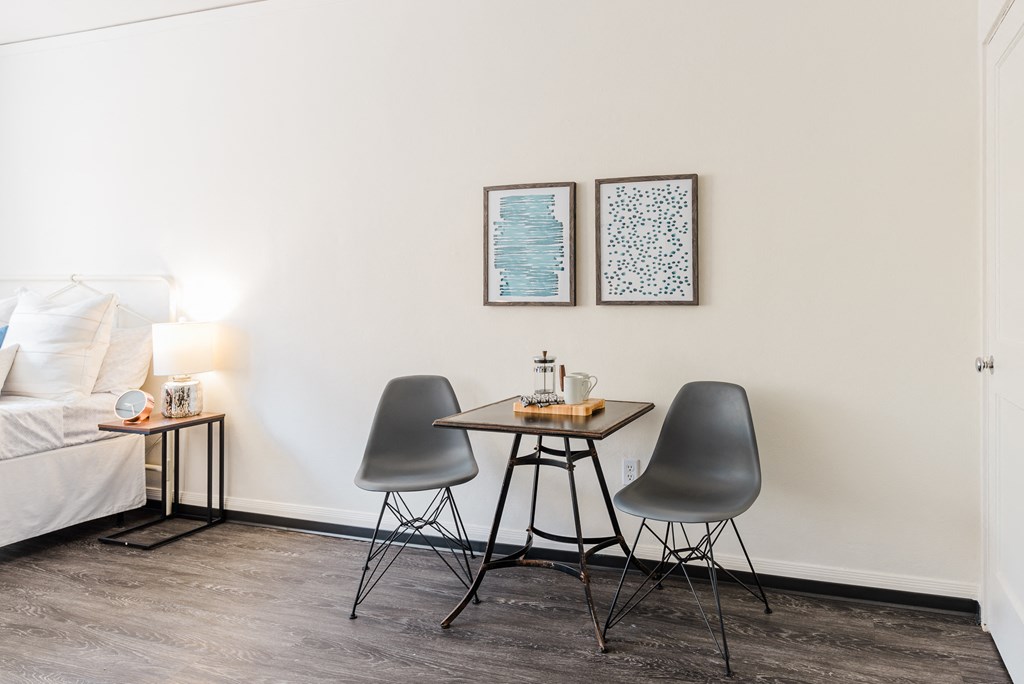 Ample room for cute breakfast nook