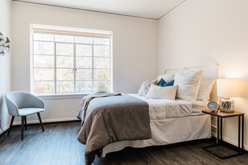 Roomy sleeping nook accommodates a queen size bed