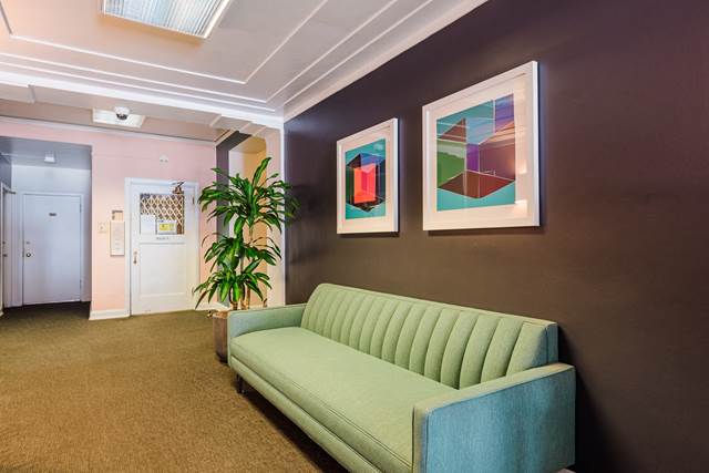 Studio apartment at Ongford Apartments in Portland, OR
