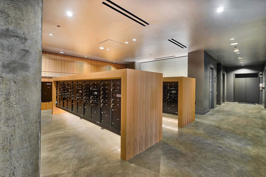 Package Locker at Eleven Fifty Clay Street, California  