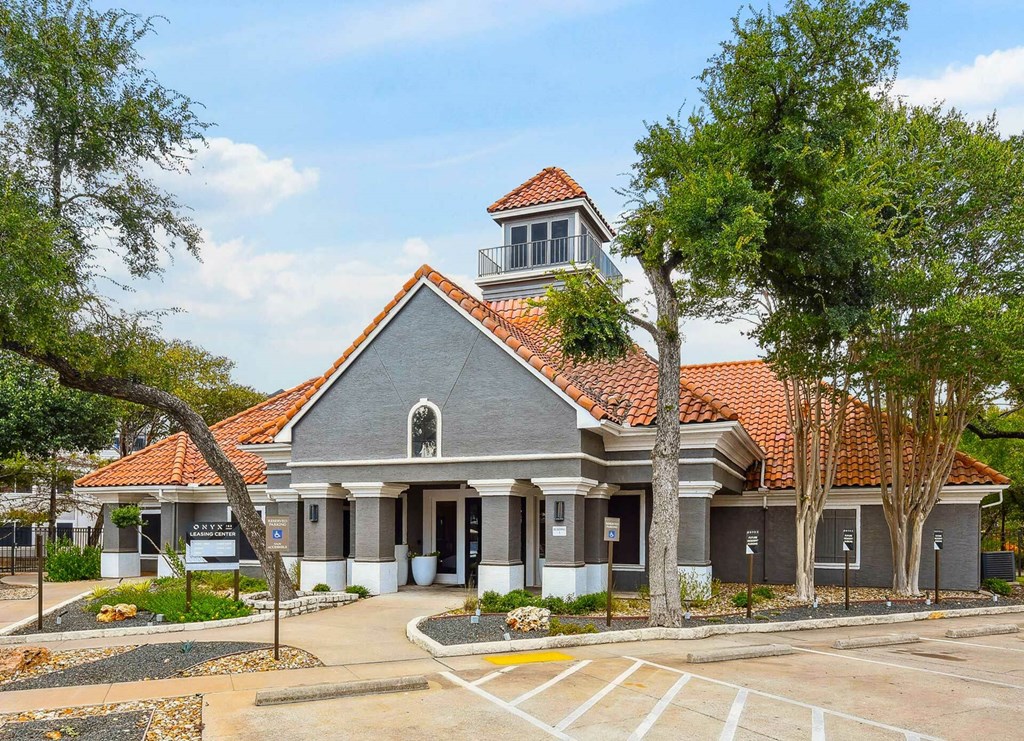 Exterior Landscape Exterior Landscape at Onyx183, Texas