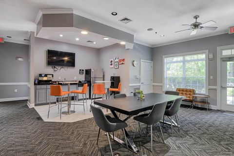 Common room with dining table at Park Place at Van Dorn Apartments, Virginia, 22310
