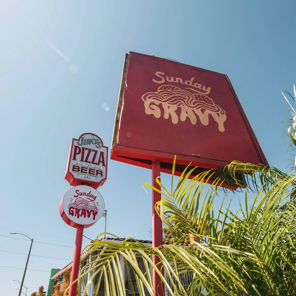 Pizza and beer shop at Sora Apartments, Inglewood, CA, 90302