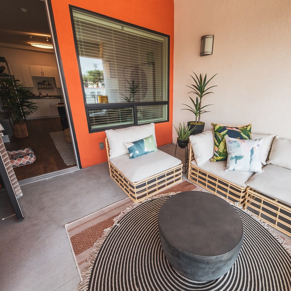 Patio at Sora Apartments, California, 90302