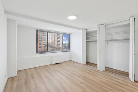 Bedroom With Closets at Stratford at Southern Towers, Alexandria, VA, 22311