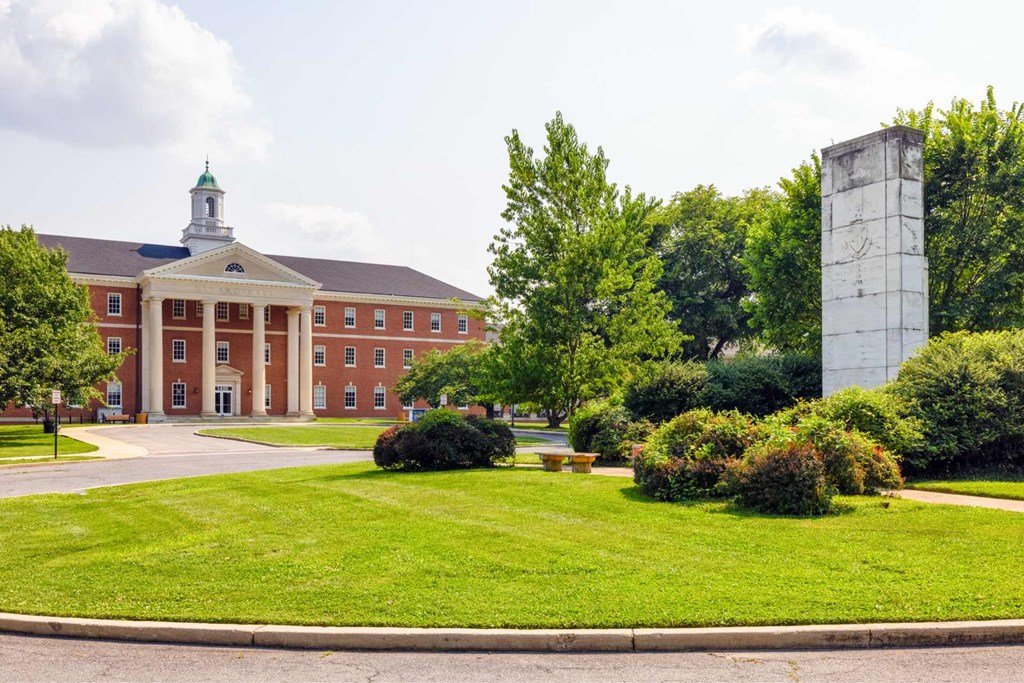 Delano Hall at The Vale at the Parks, Washington  