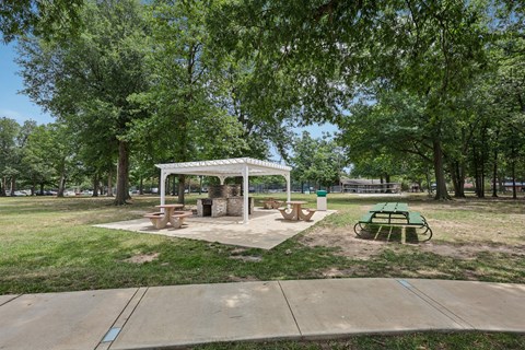 5001 Seminary Rd Studio-3 Beds Apartment for Rent