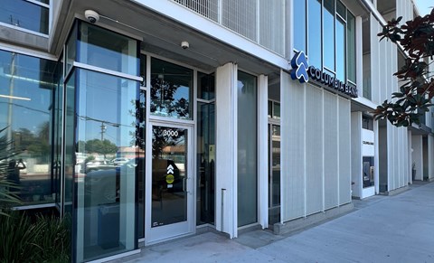 3000 S Crenshaw Blvd Studio Apartment for Rent