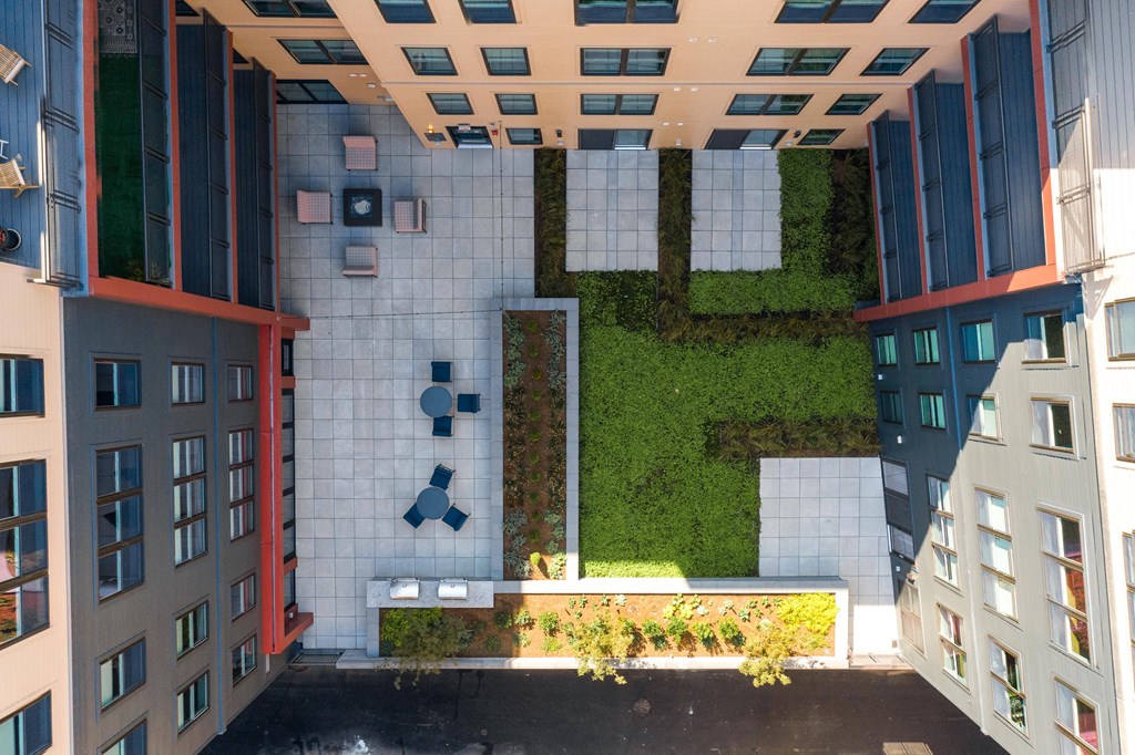 Elevated Courtyard with Grilling Stations at Nightingale in Providence