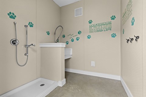Pet Wash Station at The Reserve at Rock Creek