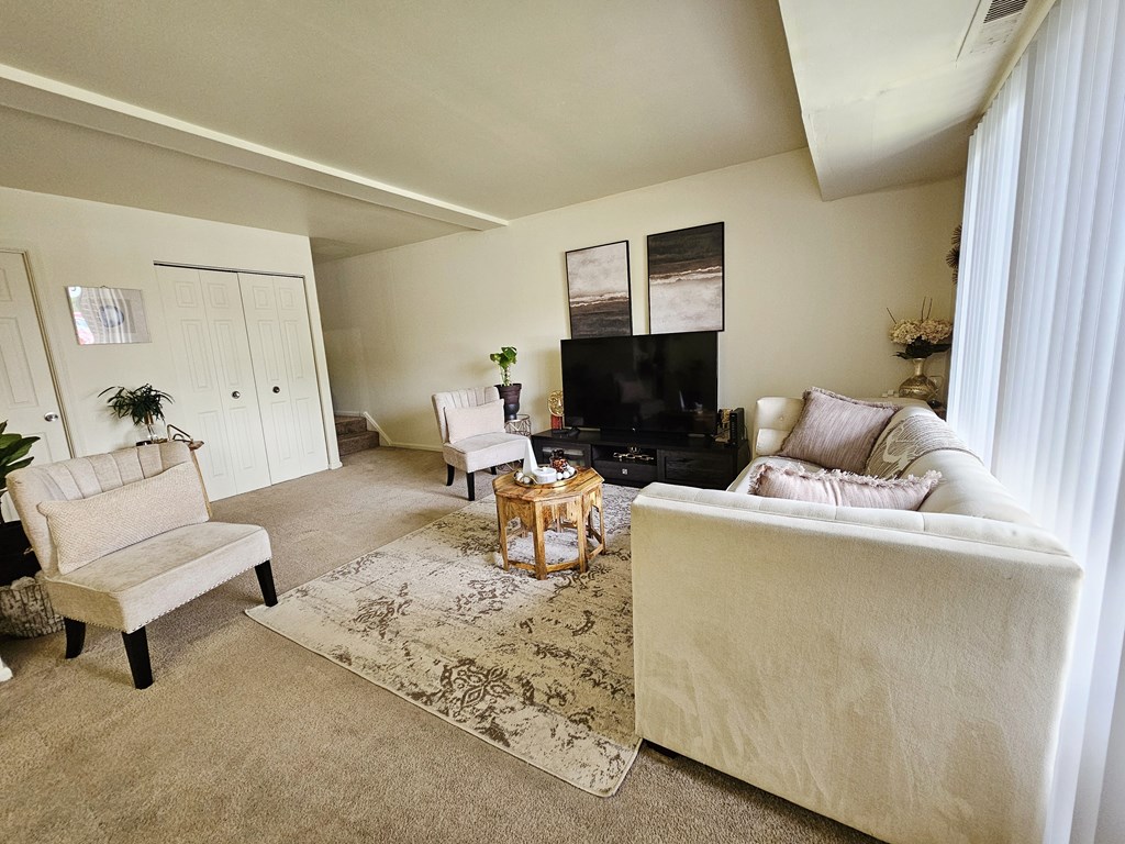 Living Space at The Townhomes at Spring Valley