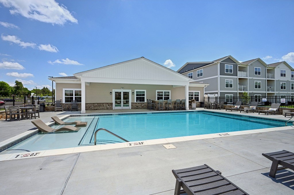 Poolside at The Reserve at Iroquois