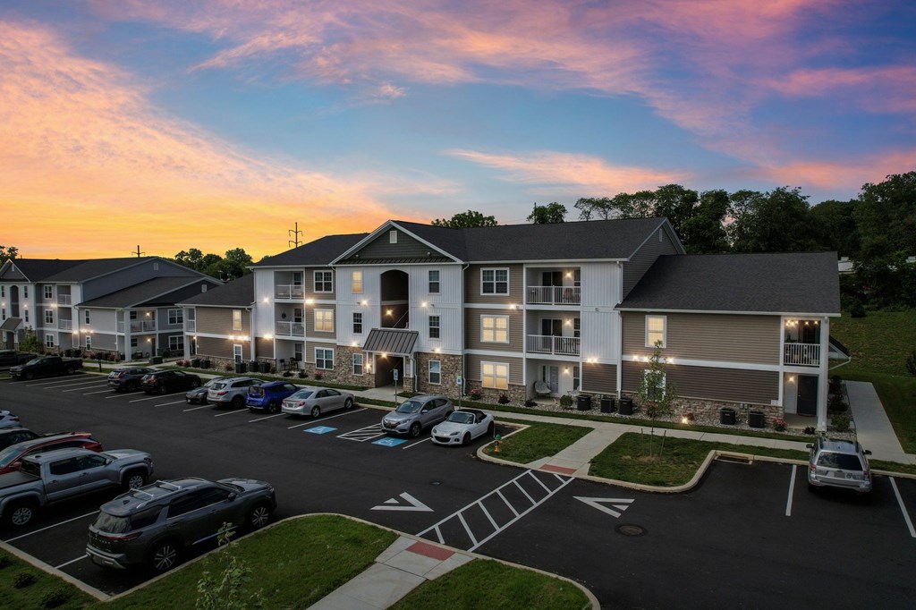 The Reserve at Iroquois