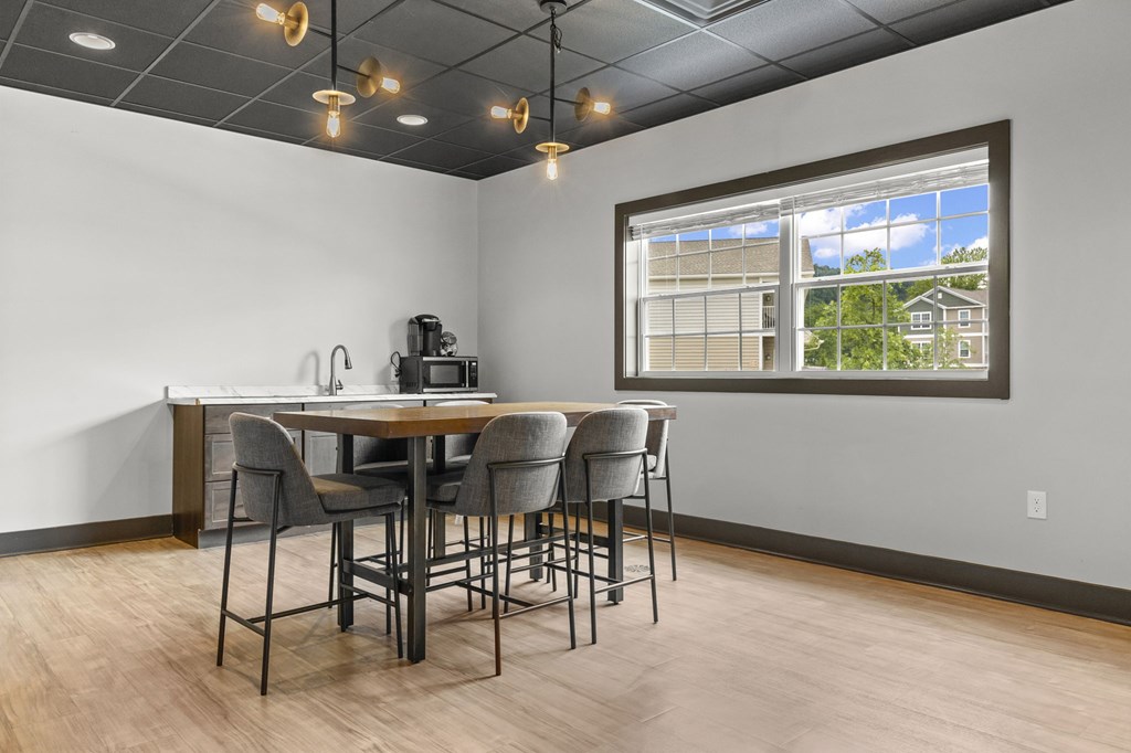 Community Kitchenette at The Reserve at River's Edge