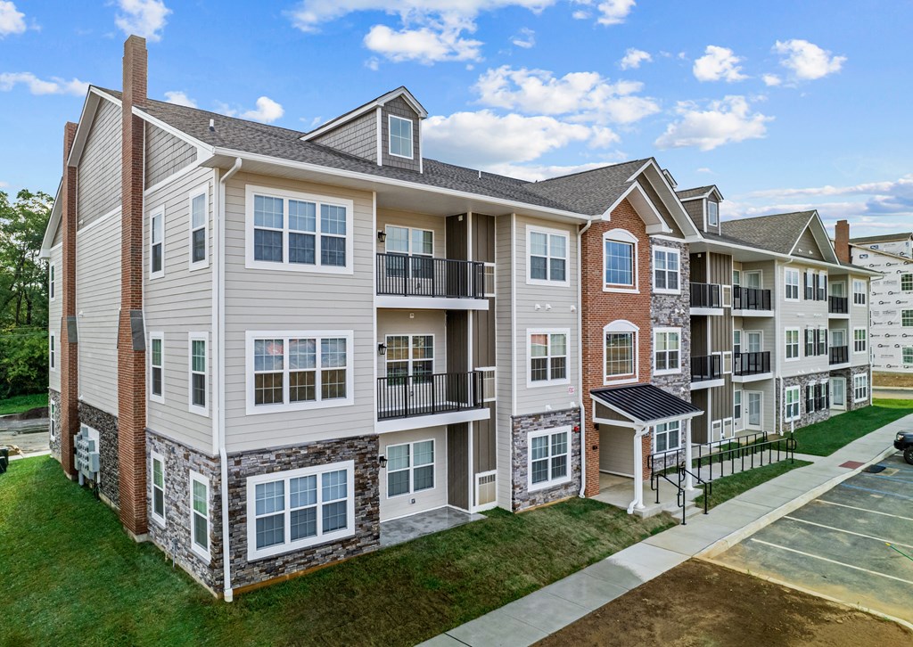 The Reserve at Palmer Pointe