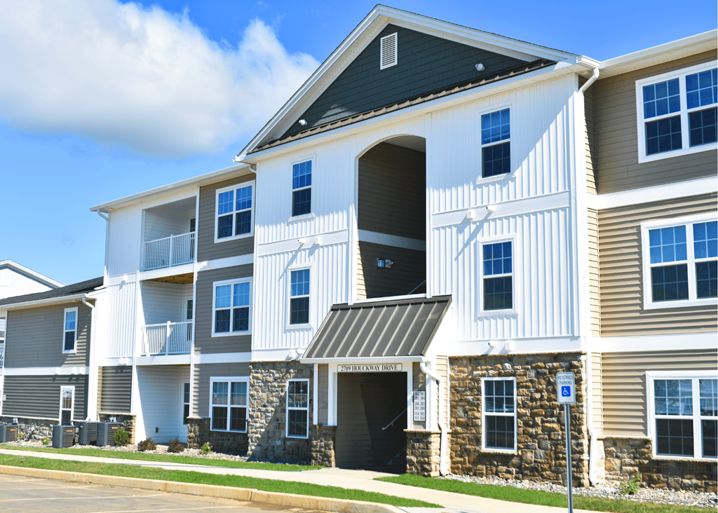 The Reserve at Iroquois