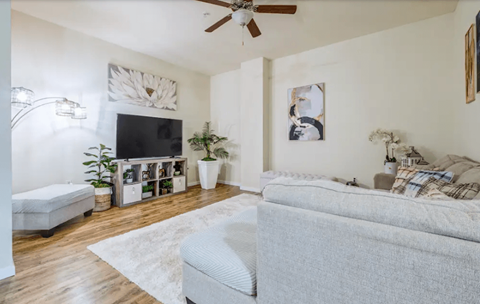 Living Space at Lofts at 525