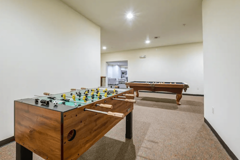 Game Room at Lofts at 525