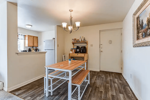 Dining Area at Berkshire Gardens