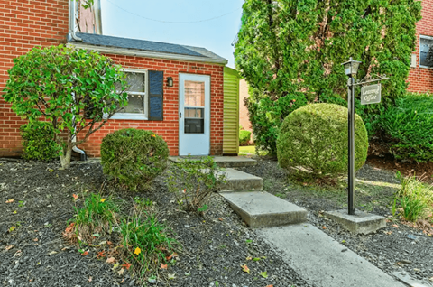 Leasing Office at Berkshire Gardens